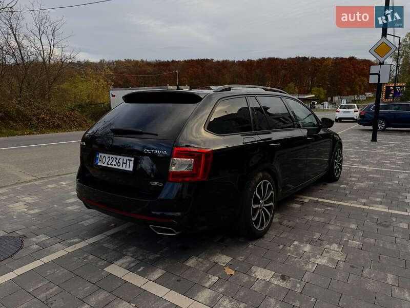 Универсал Skoda Octavia 2015 в Ужгороде