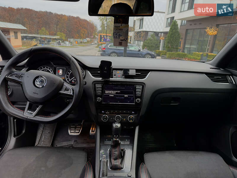 Универсал Skoda Octavia 2015 в Ужгороде