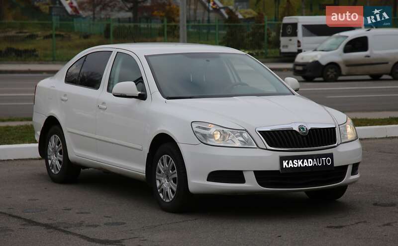 Лифтбек Skoda Octavia 2011 в Харькове фото 3 Лифтбек Skoda Octavia 2011 в Харькове