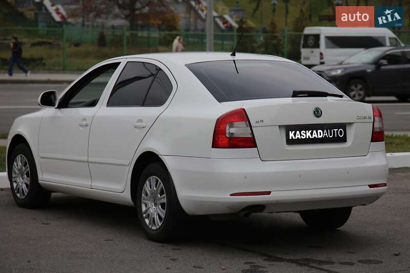 Лифтбек Skoda Octavia 2011 в Харькове фото 6 Лифтбек Skoda Octavia 2011 в Харькове