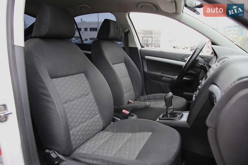 Лифтбек Skoda Octavia 2011 в Харькове фото 10 Лифтбек Skoda Octavia 2011 в Харькове