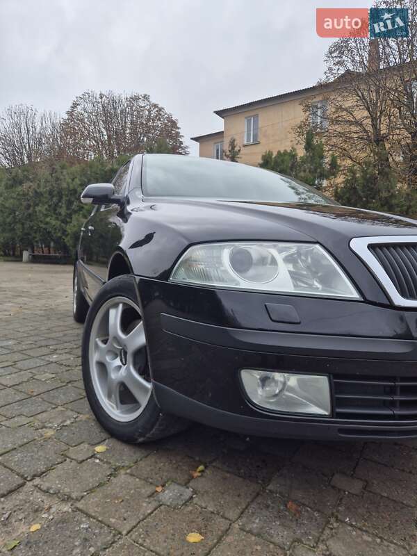 Лифтбек Skoda Octavia 2006 в Бердичеве