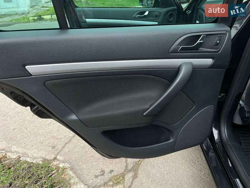 Универсал Skoda Octavia 2012 в Николаеве