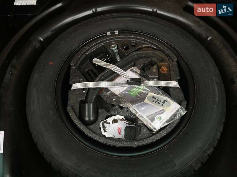 Универсал Skoda Octavia 2012 в Николаеве