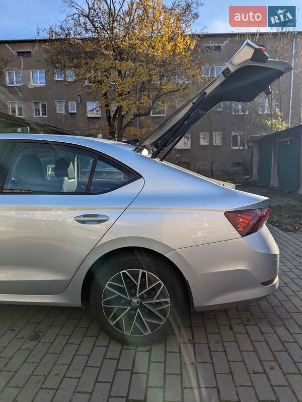 Лифтбек Skoda Octavia 2021 в Ивано-Франковске фото 3 Лифтбек Skoda Octavia 2021 в Ивано-Франковске