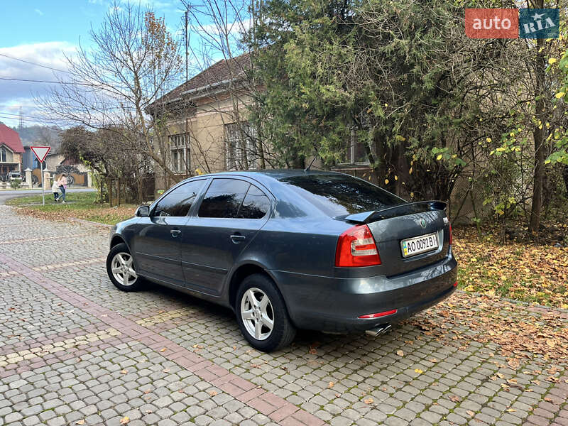 Ліфтбек Skoda Octavia 2006 в Тячеві