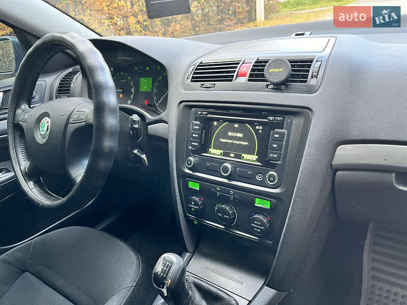 Ліфтбек Skoda Octavia 2006 в Тячеві