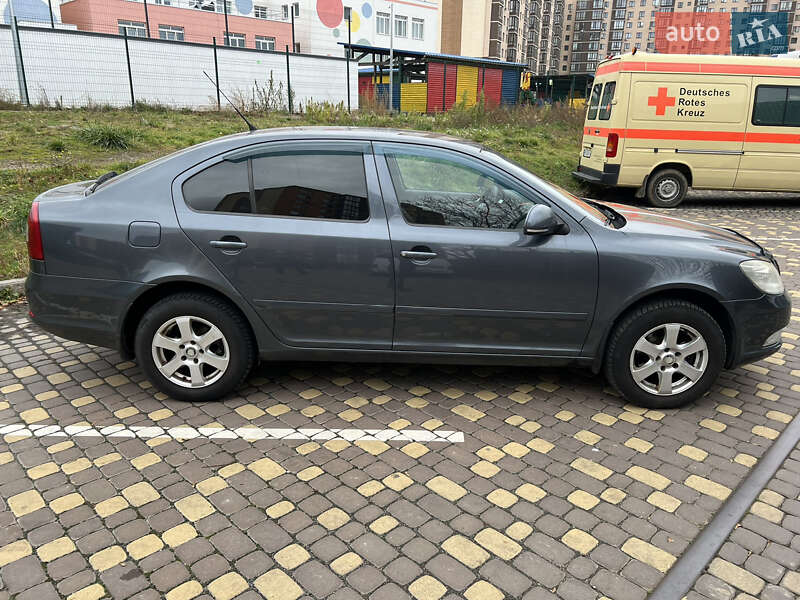 Лифтбек Skoda Octavia 2010 в Виннице