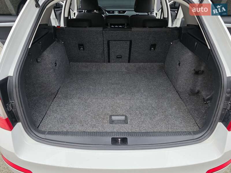 Універсал Skoda Octavia 2013 в Києві фото 50 Універсал Skoda Octavia 2013 в Києві