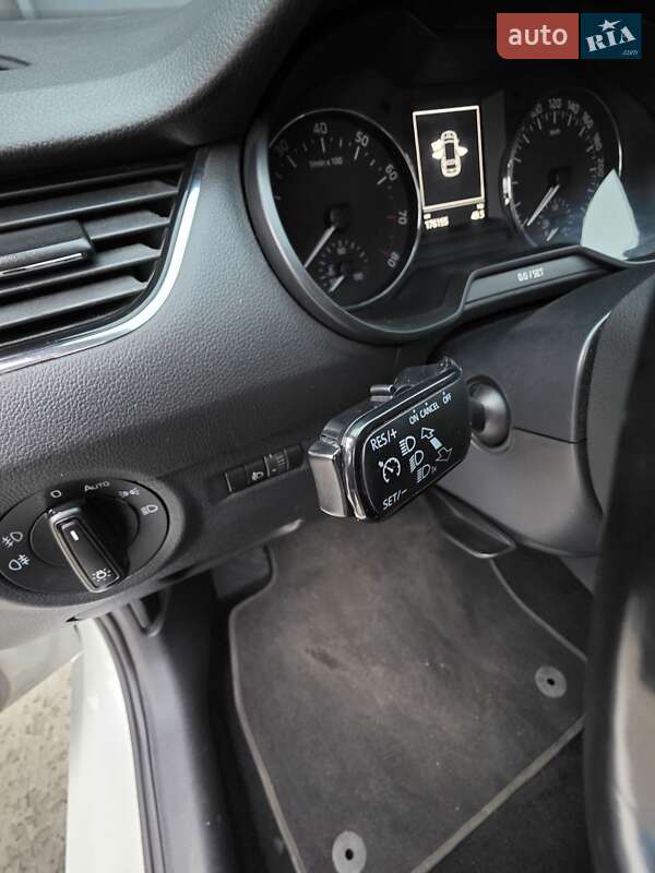 Універсал Skoda Octavia 2013 в Києві фото 55 Універсал Skoda Octavia 2013 в Києві