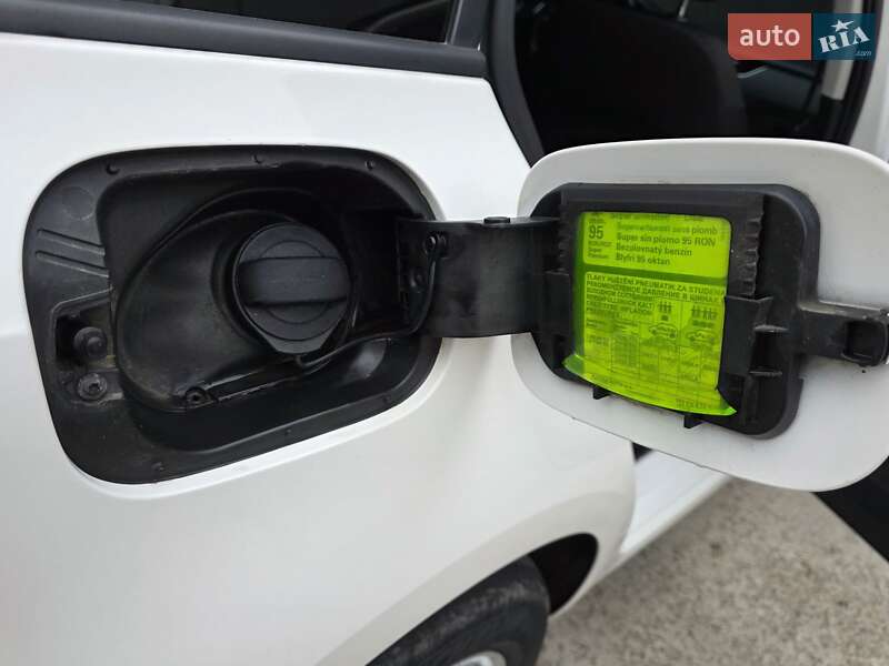 Універсал Skoda Octavia 2013 в Києві фото 62 Універсал Skoda Octavia 2013 в Києві