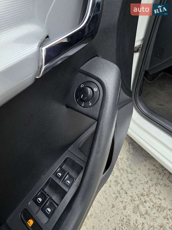 Універсал Skoda Octavia 2013 в Києві фото 68 Універсал Skoda Octavia 2013 в Києві