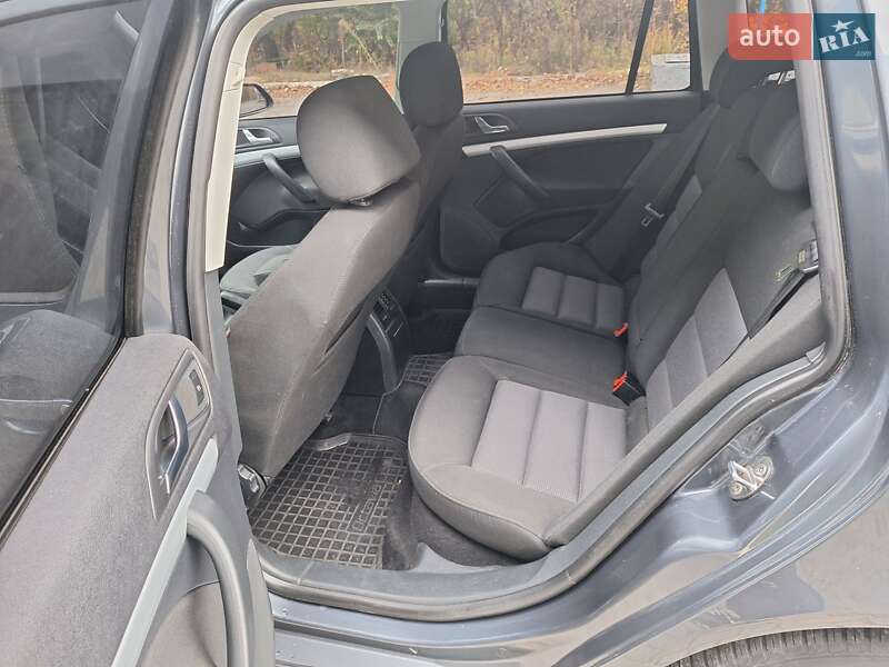 Універсал Skoda Octavia 2007 в Дніпрі