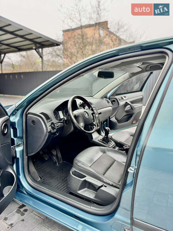 Лифтбек Skoda Octavia 2008 в Староконстантинове фото 11 Лифтбек Skoda Octavia 2008 в Староконстантинове