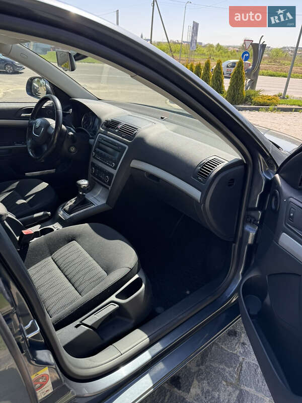 Универсал Skoda Octavia 2010 в Львове фото 20 Универсал Skoda Octavia 2010 в Львове
