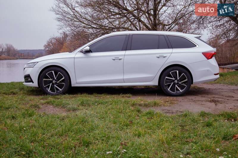Универсал Skoda Octavia 2021 в Бердичеве