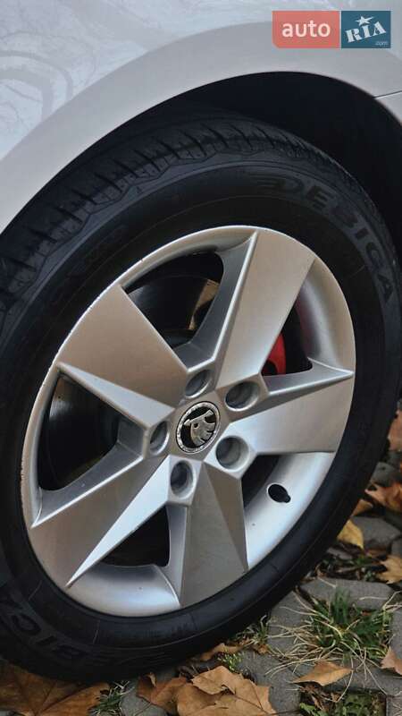 Универсал Skoda Octavia 2017 в Мукачево фото 32 Универсал Skoda Octavia 2017 в Мукачево