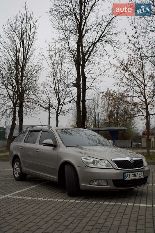 Універсал Skoda Octavia 2012 в Коломиї