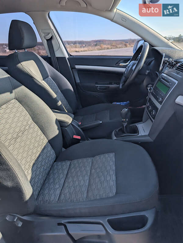 Лифтбек Skoda Octavia 2012 в Баре