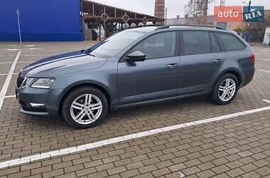 Універсал Skoda Octavia 2018 в Нововолинську