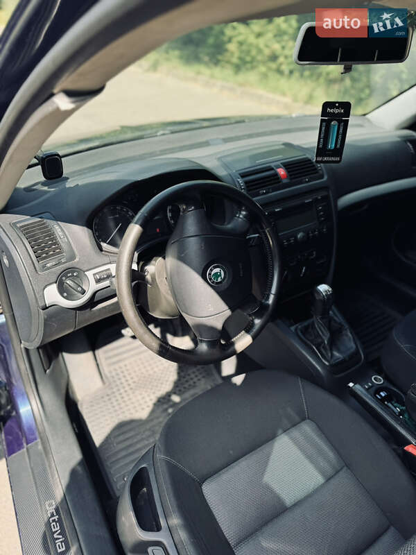 Универсал Skoda Octavia 2007 в Ровно