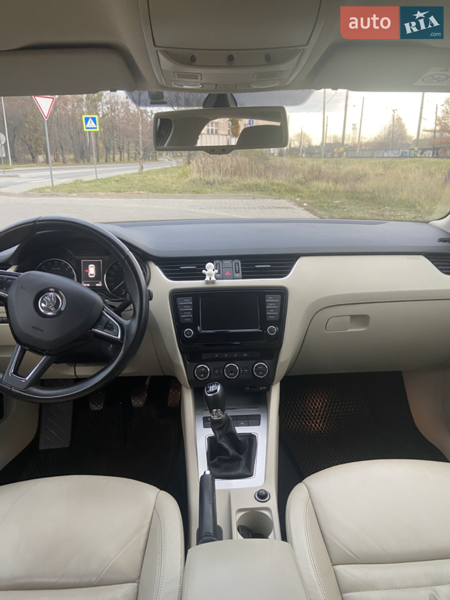 2016 Skoda Octavia - мініатюра 16