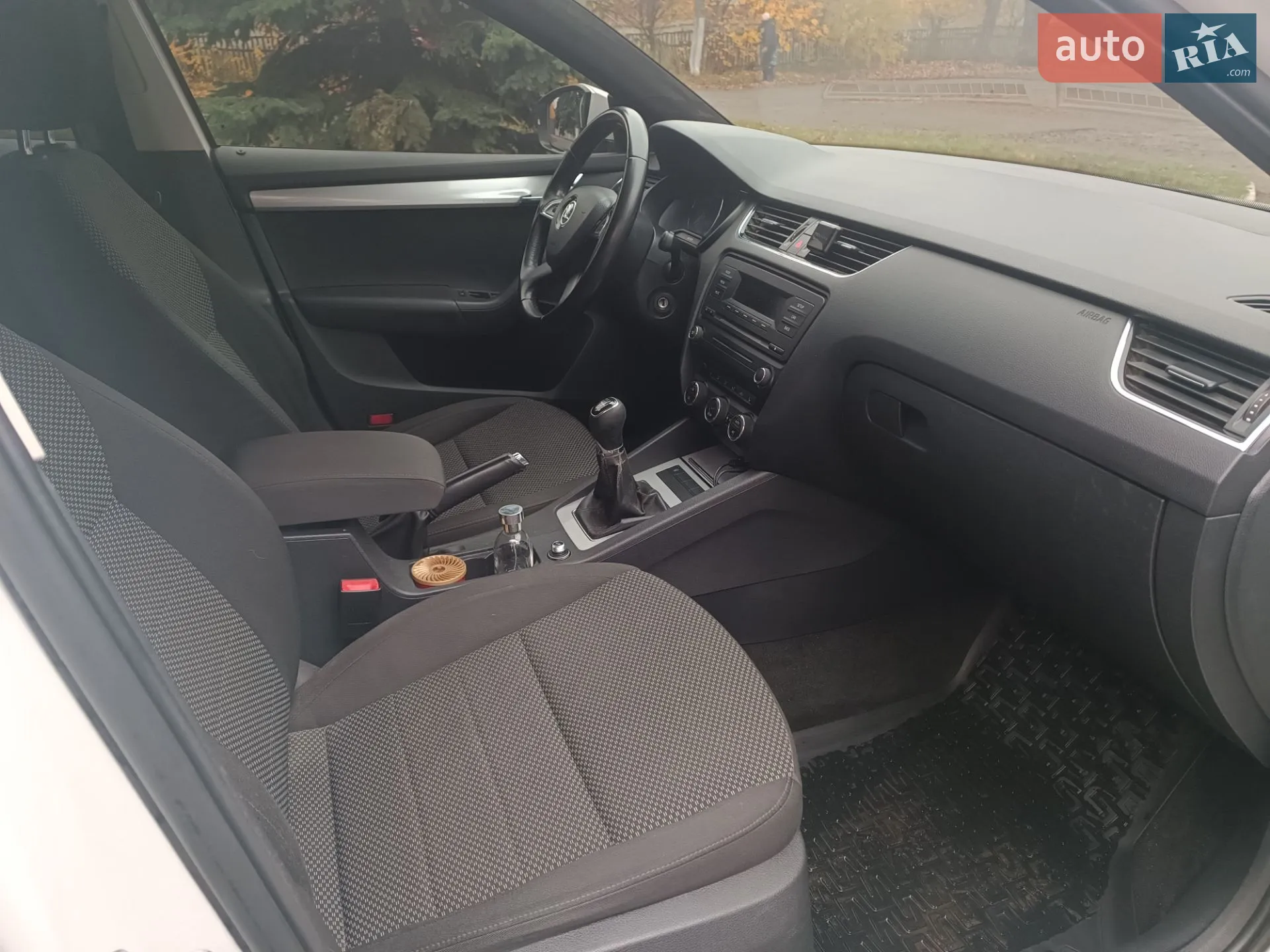 2013 Skoda Octavia - мініатюра 19