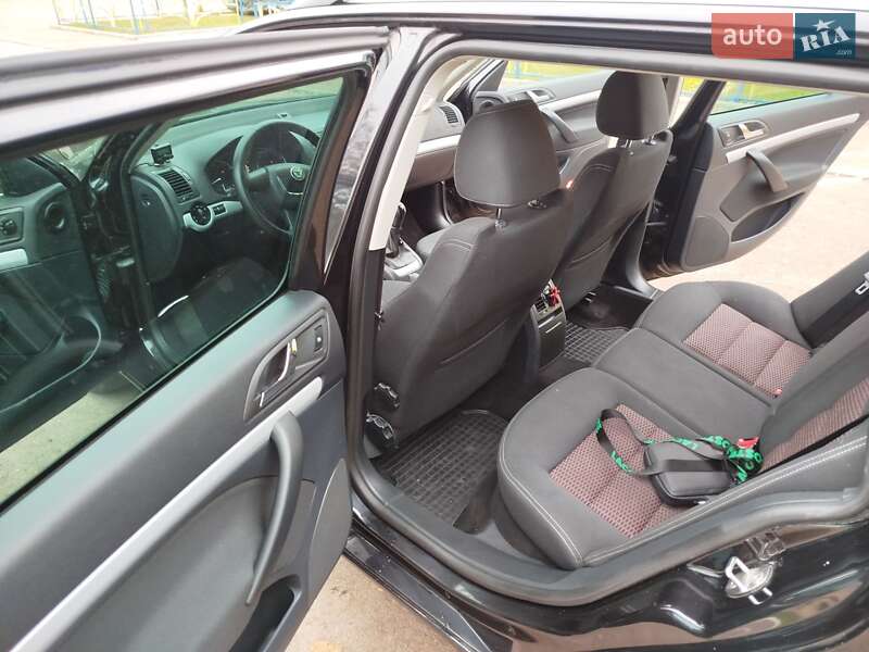 Універсал Skoda Octavia 2010 в Конотопі