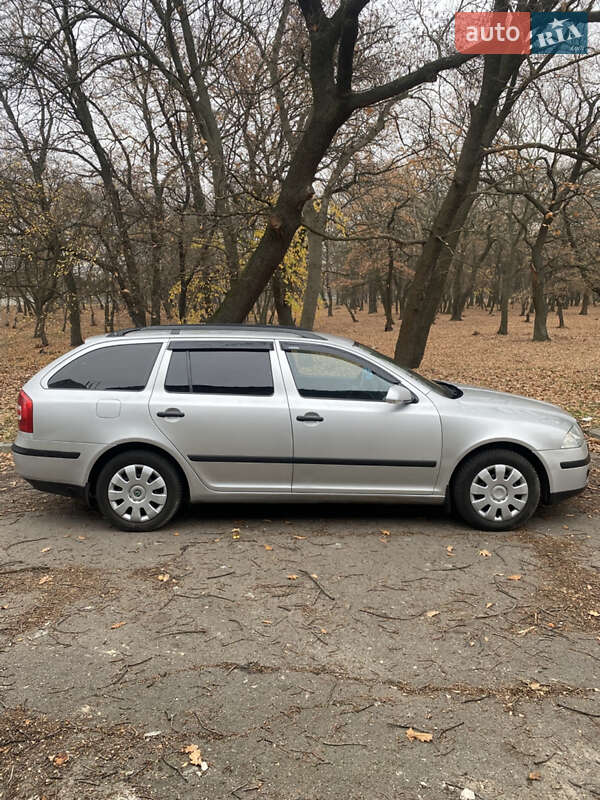 Універсал Skoda Octavia 2006 в Павлограді