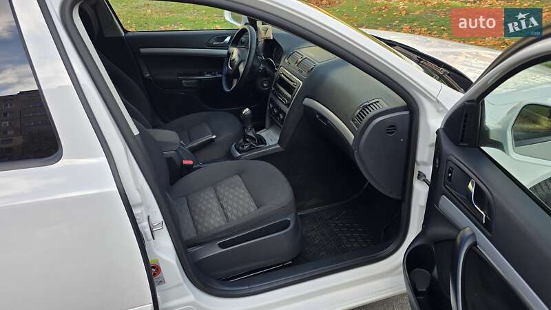 Лифтбек Skoda Octavia 2012 в Днепре фото 7 Лифтбек Skoda Octavia 2012 в Днепре