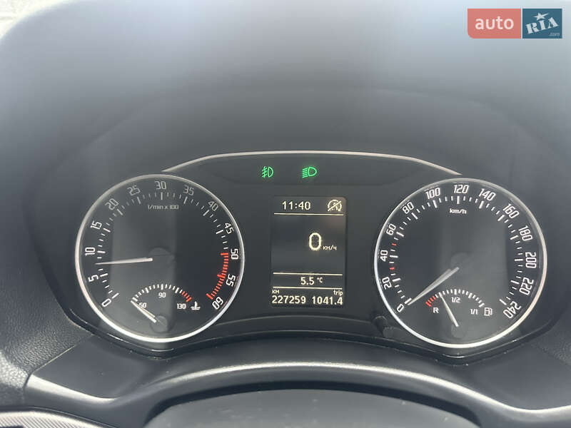 Универсал Skoda Octavia 2012 в Нежине