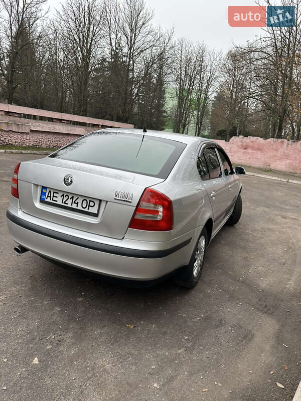 Ліфтбек Skoda Octavia 2006 в Кам'янському