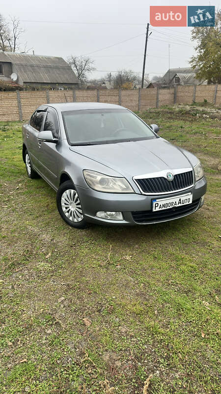 Ліфтбек Skoda Octavia 2012 в Смілі