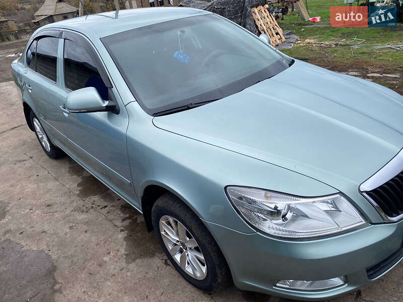 Универсал Skoda Octavia 2011 в Краматорске фото Универсал Skoda Octavia 2011 в Краматорске