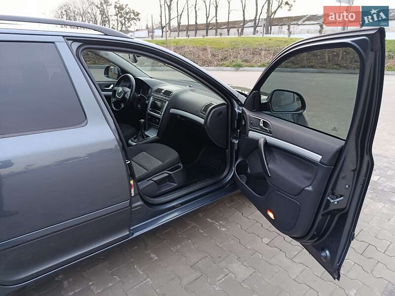 Универсал Skoda Octavia 2009 в Львове фото 12 Универсал Skoda Octavia 2009 в Львове