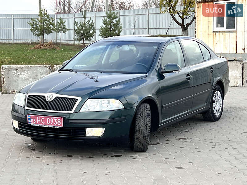 Ліфтбек Skoda Octavia 2006 в Лубнах