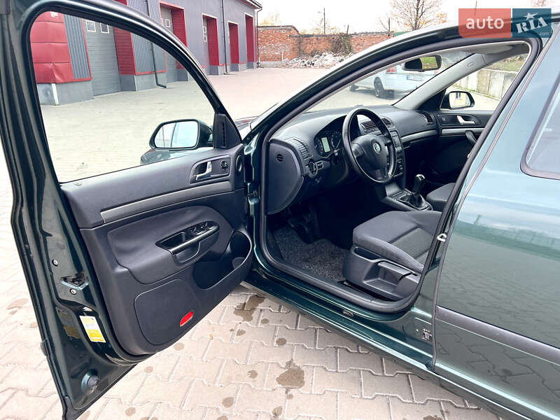 Ліфтбек Skoda Octavia 2006 в Лубнах