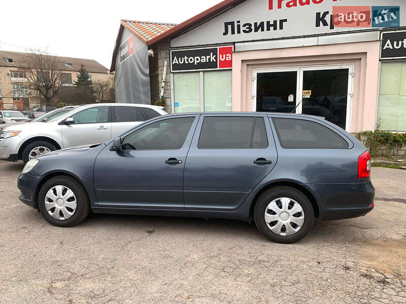 Универсал Skoda Octavia 2010 в Виннице