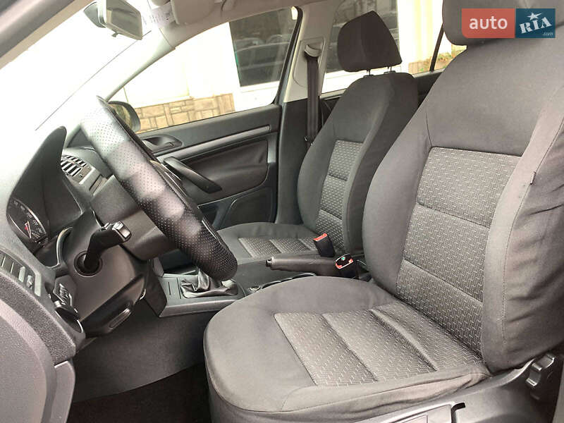 Универсал Skoda Octavia 2010 в Виннице