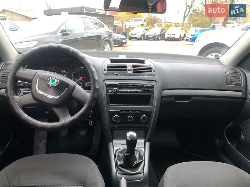 Универсал Skoda Octavia 2010 в Виннице
