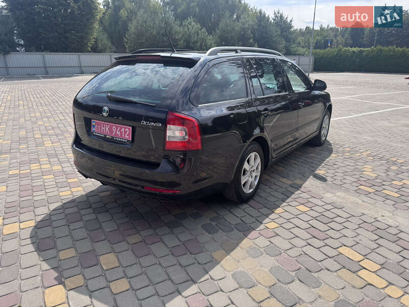 Універсал Skoda Octavia 2011 в Луцьку