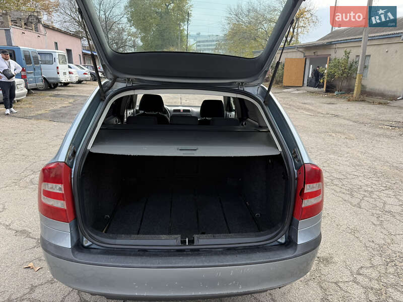 Универсал Skoda Octavia 2005 в Николаеве