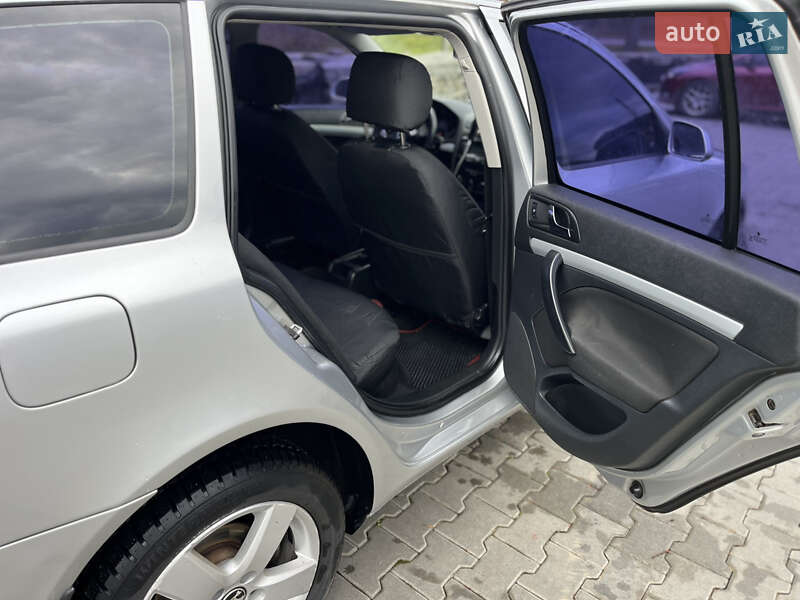 Универсал Skoda Octavia 2008 в Дрогобыче