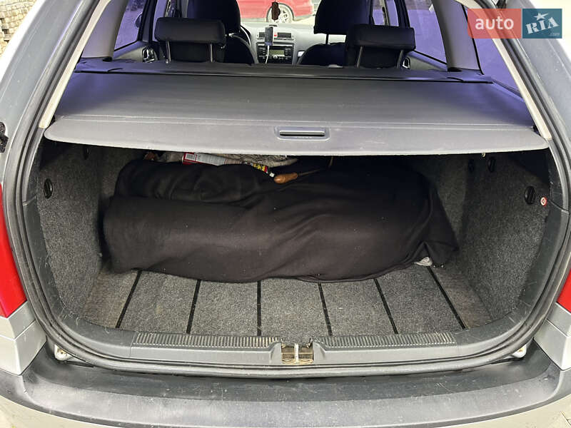 Универсал Skoda Octavia 2008 в Дрогобыче