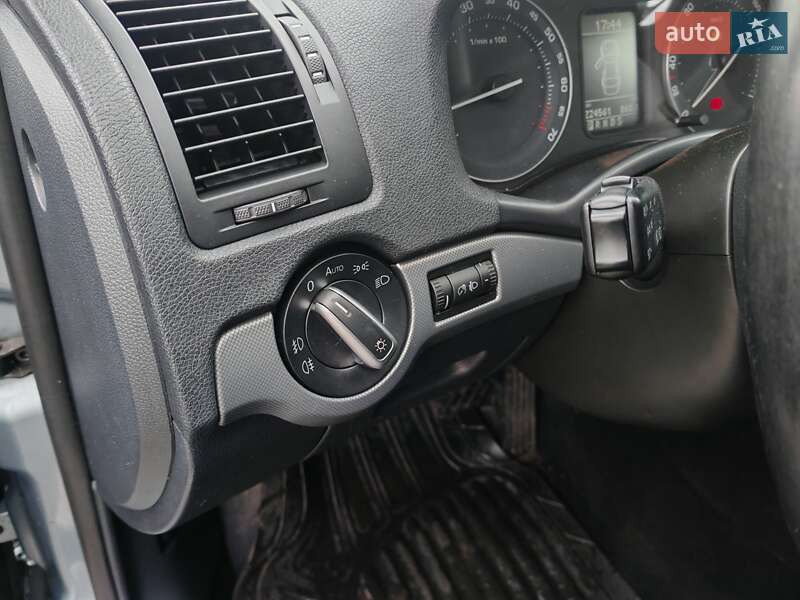 Универсал Skoda Octavia 2005 в Александрие фото 25 Универсал Skoda Octavia 2005 в Александрие