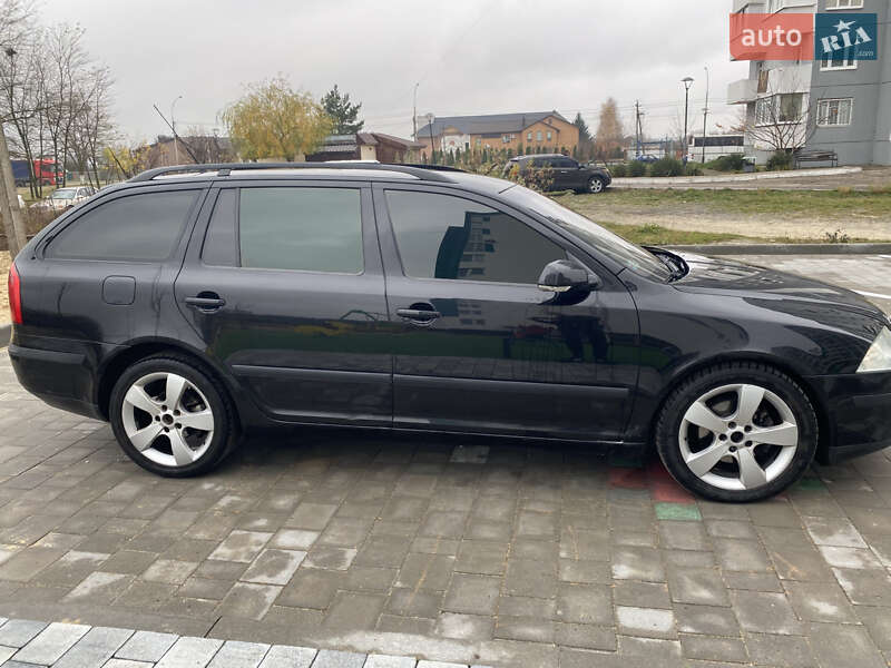 Универсал Skoda Octavia 2006 в Вараше