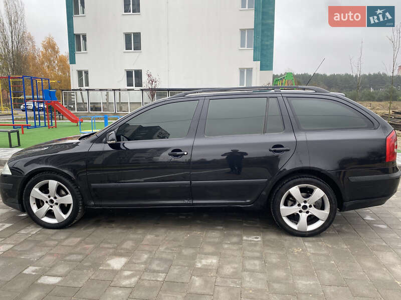Универсал Skoda Octavia 2006 в Вараше