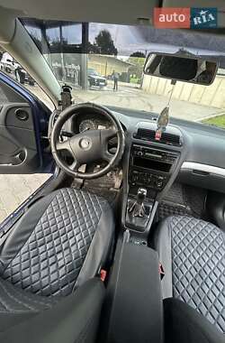 Универсал Skoda Octavia 2008 в Шумске