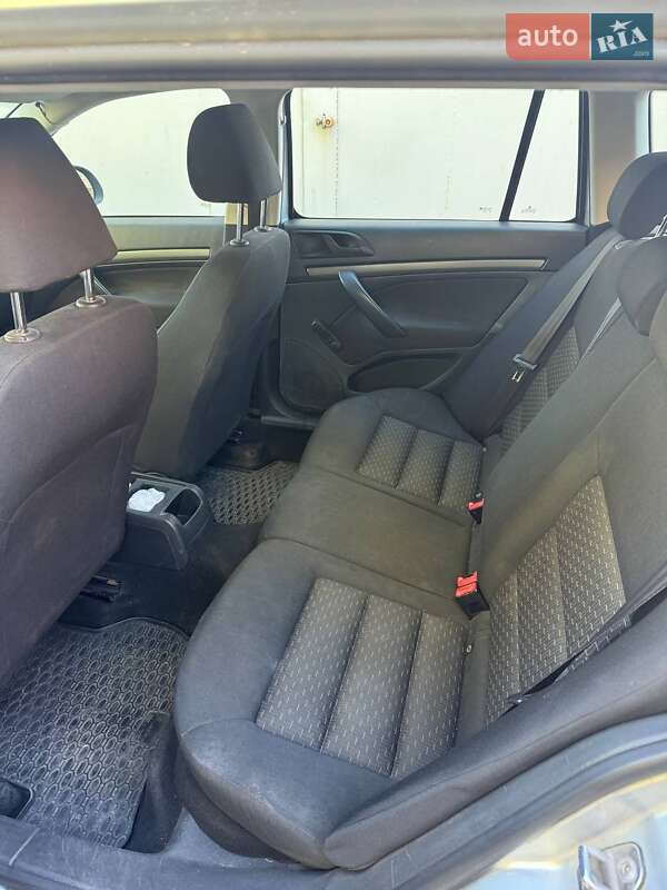 Универсал Skoda Octavia 2012 в Ичне