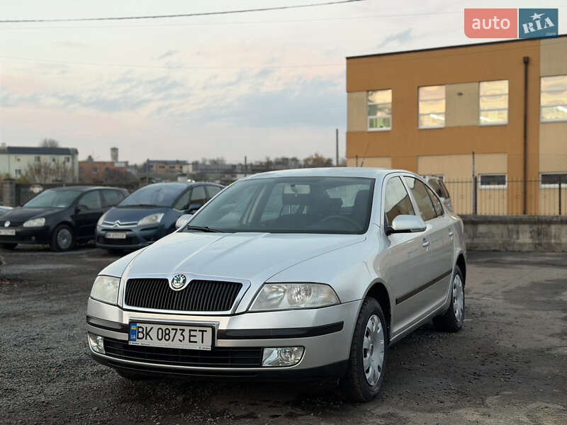 Лифтбек Skoda Octavia 2005 в Ровно фото 21 Лифтбек Skoda Octavia 2005 в Ровно